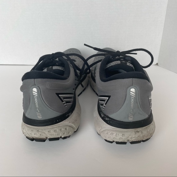 Men\'s Brooks Ghost 13 Gray and Black Running Shoes / Sneakers Size 10.5 main image 10